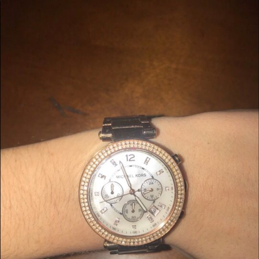 Watch - Picture 3 of 4